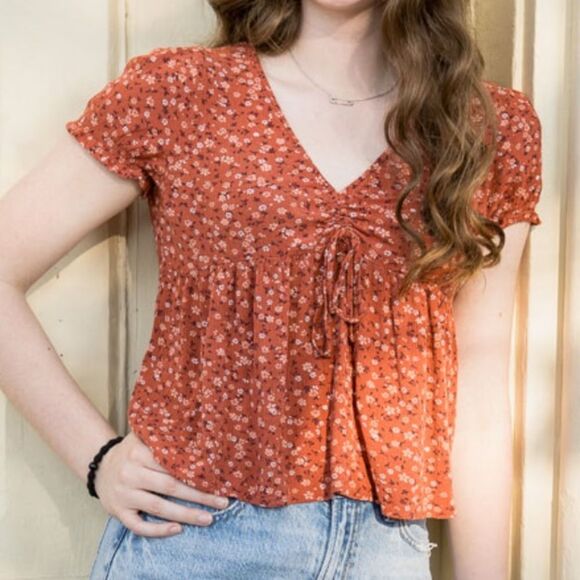 Hippie Rose Floral Rust V-Neck‎ Top - Picture 1 of 4